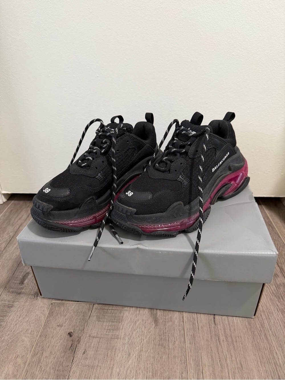 Balenciaga Black Sneakers with Burgundy Midsole